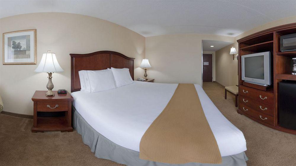 Fairfield Inn & Suites By Marriott Bridgewater Branchburg/Somerville Eksteriør bilde